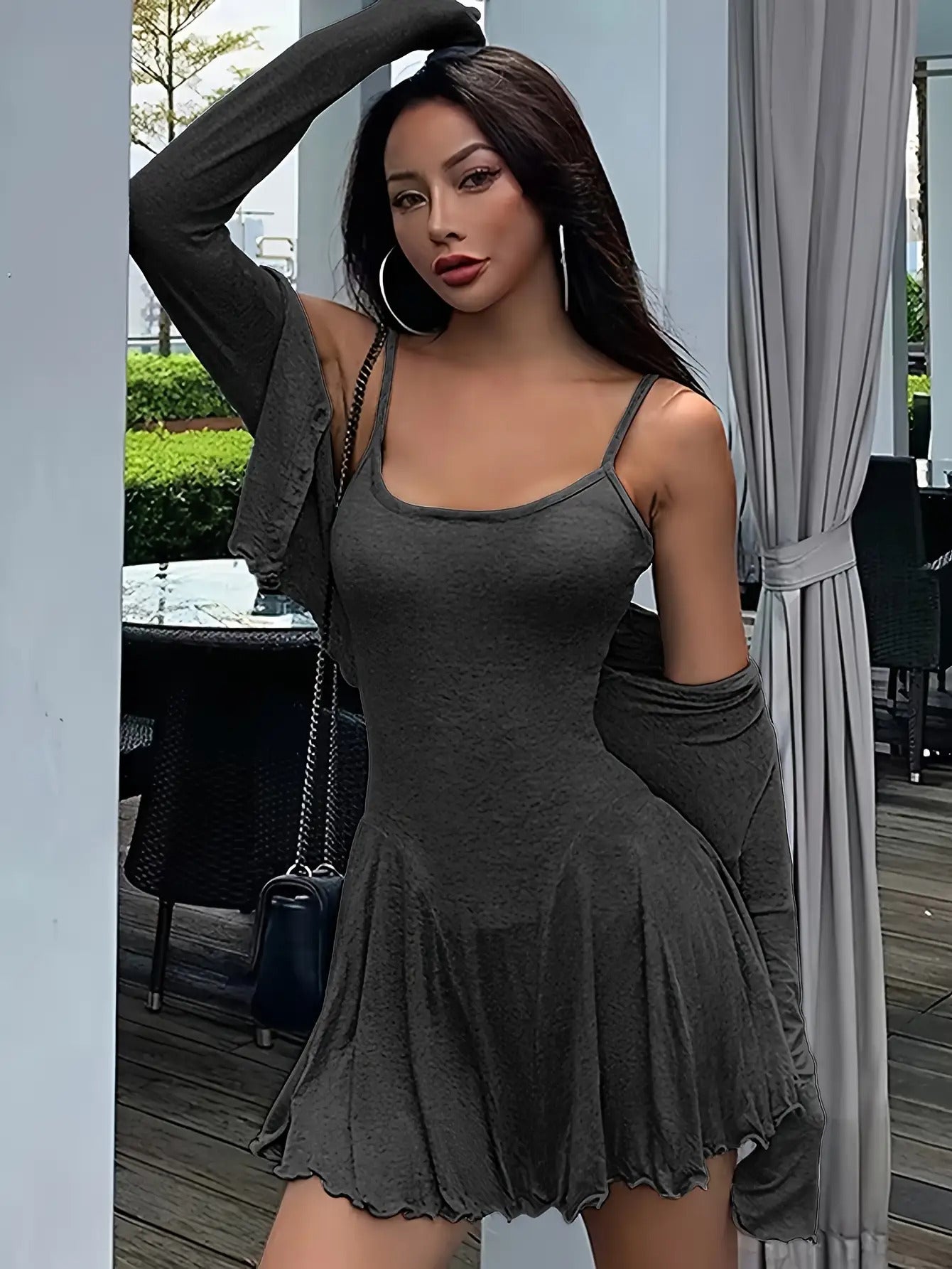 Sweet and Spicy Set: Retro and Simple Cardigan Overlay with Strappy Dress Two-piece Outfit, European and American Style
