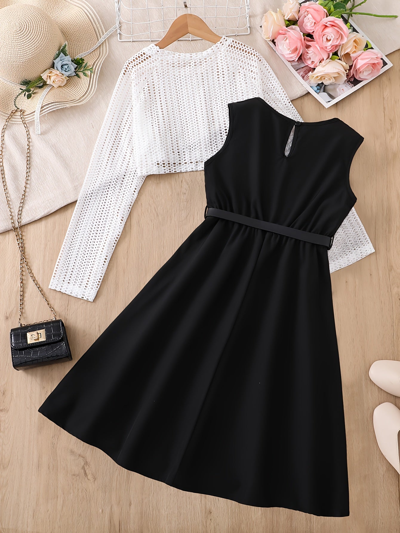Fashionable Design Round Neck Mesh Breathable Top + Black Simple All-Match Dress Set Two-Piece Suit