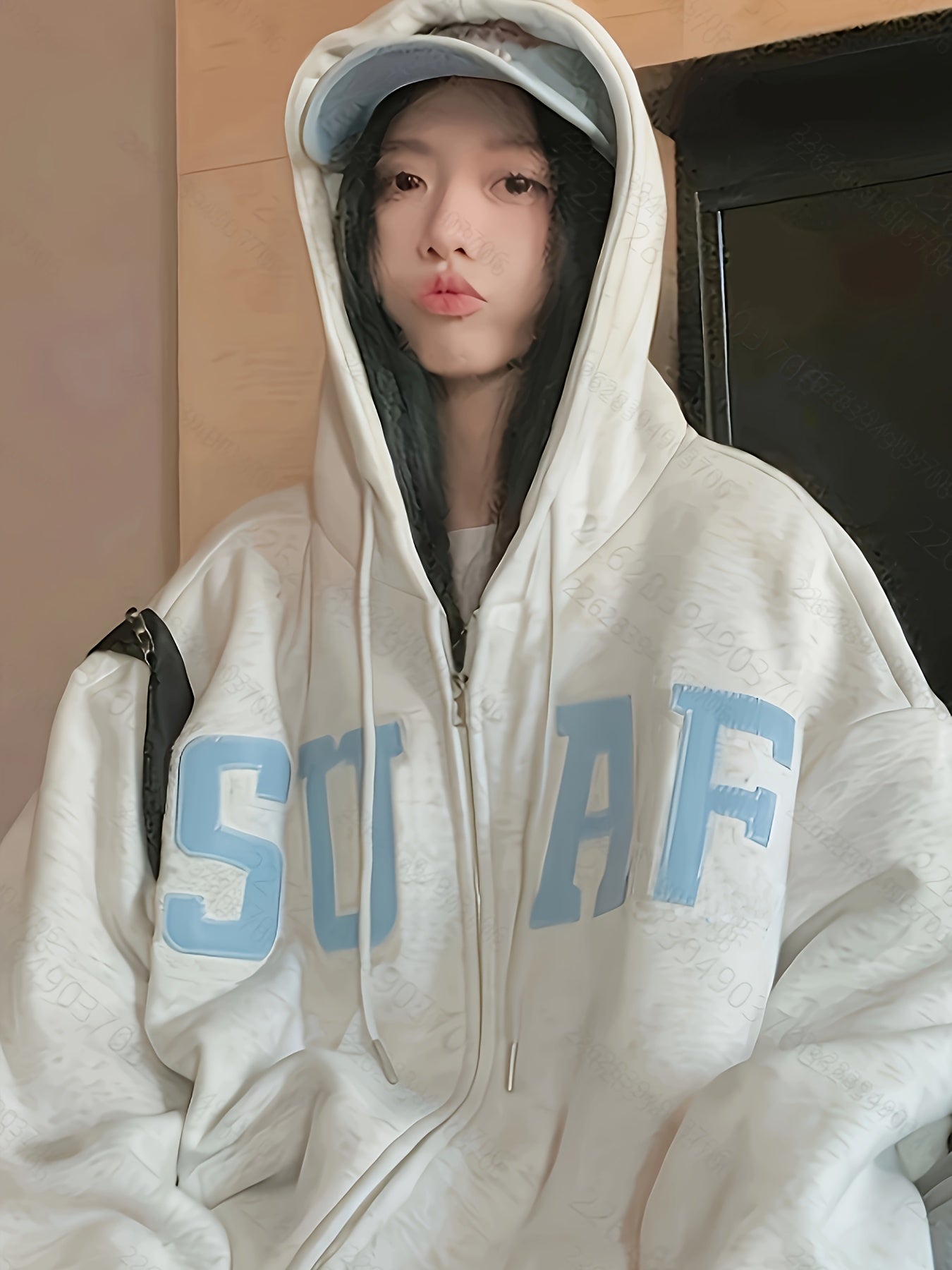 Spring and Autumn Design Sensation Korean Style Loose Versatile Zip-Up Cardigan Jacket, Trendy Hooded Sweatshirt with Comfortable Zipper