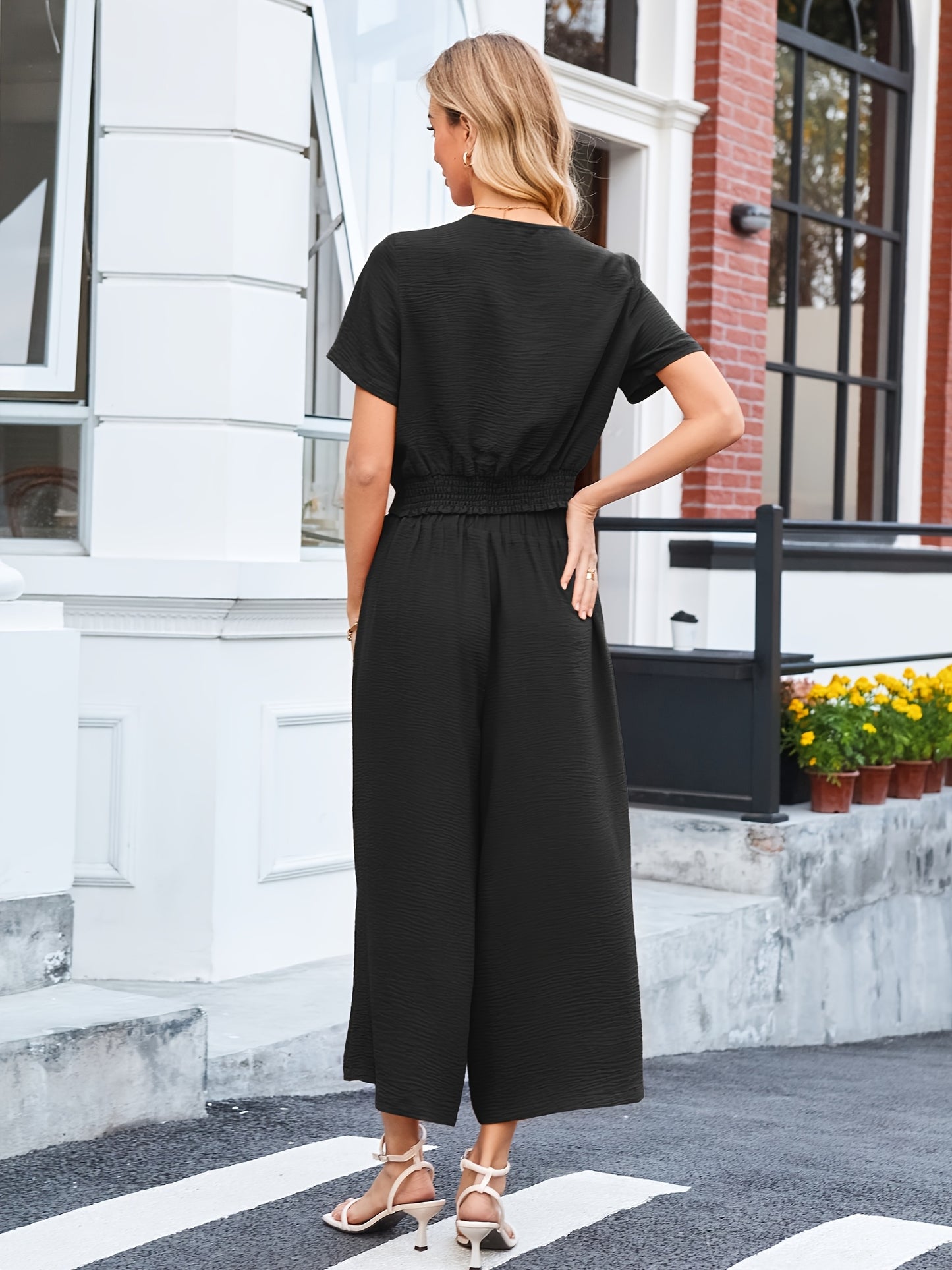 Fashion Leisure Set, Designed With A Top Tie For Spring And Summer, Nine-Segment Pants Two-Piece Set