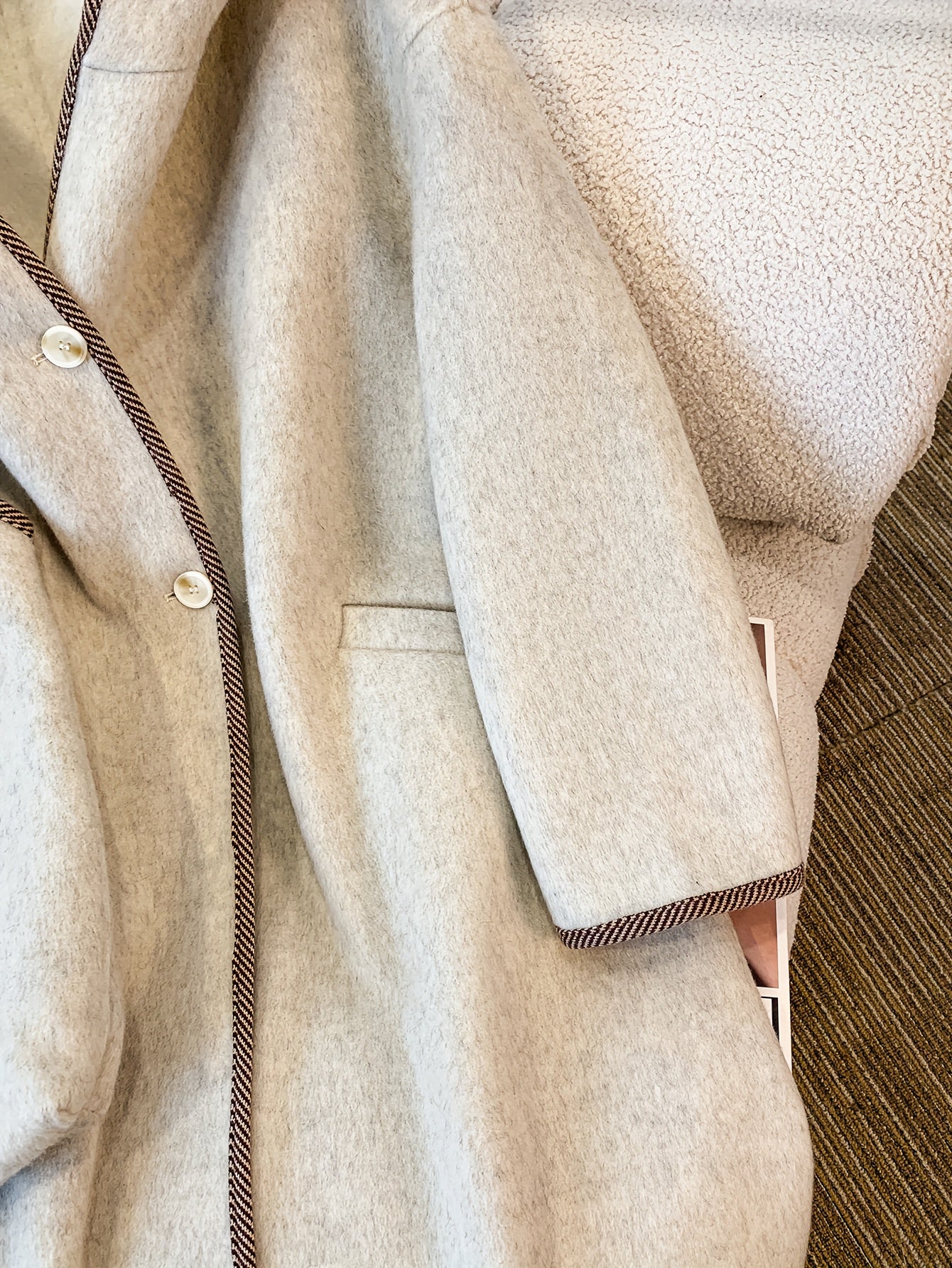 Women's Elegant Long Coat - Winter Warm Full-Length Outerwear, Structured Collar & Single-Button Closure, Beige\u002FBrown\u002FGray\u002FTaupe - Formal & Everyday Outerwear for Fall and Winter - Luxury Outer Jacket for Women