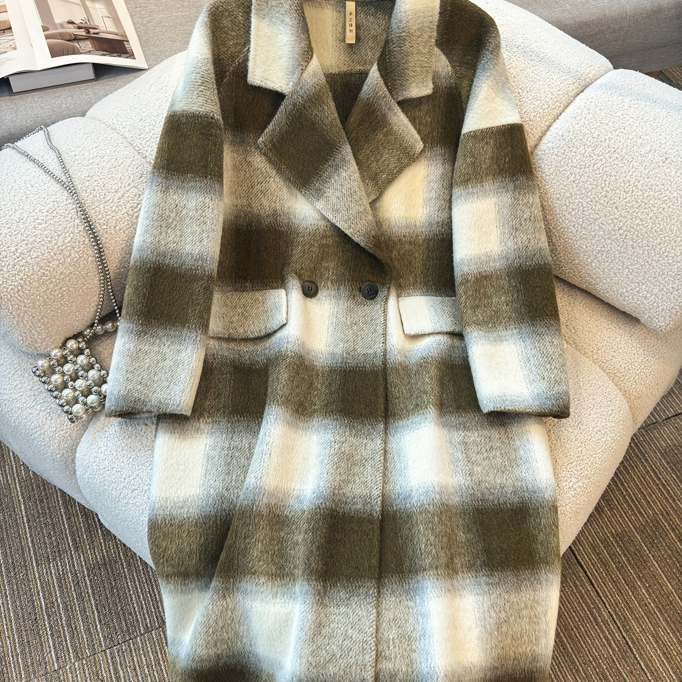Vintage Checkered Coat - Winter Warm Fur-Lined Plush Lining, Brown & White Grid Pattern, Front with Pockets, Women's Winter Outerwear