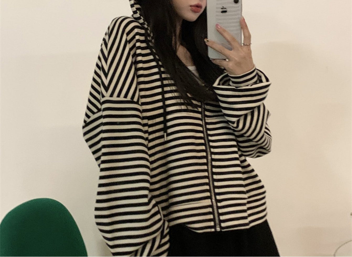 Women'S Oversized Hooded Zipper Cardigan Sweatshirt - & Striped Long Sleeve Winter Jacket, Casual Loose Fit Coat with Full-Zip Closure, Warm Fall & Winter Outerwear for Everyday Layering, Trendy Outfits, Seasonal Wardrobe, Layering Piece