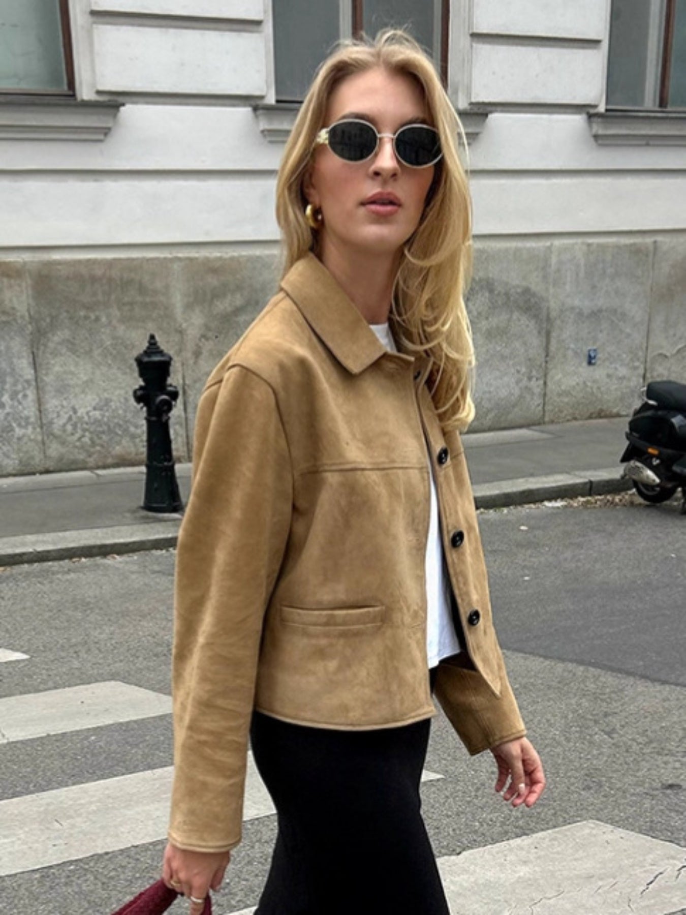 Y2K Notched Collar Jacket Women's Vintage Khaki Quiet Luxury Essential, Spring Outerwear, Lightweight Layering, Elegant Design, Vintage Style, Durable Material, Highquality Stitching, Loose Fit Jacket, Stylish Coat, Fashion Women, Trend Followers
