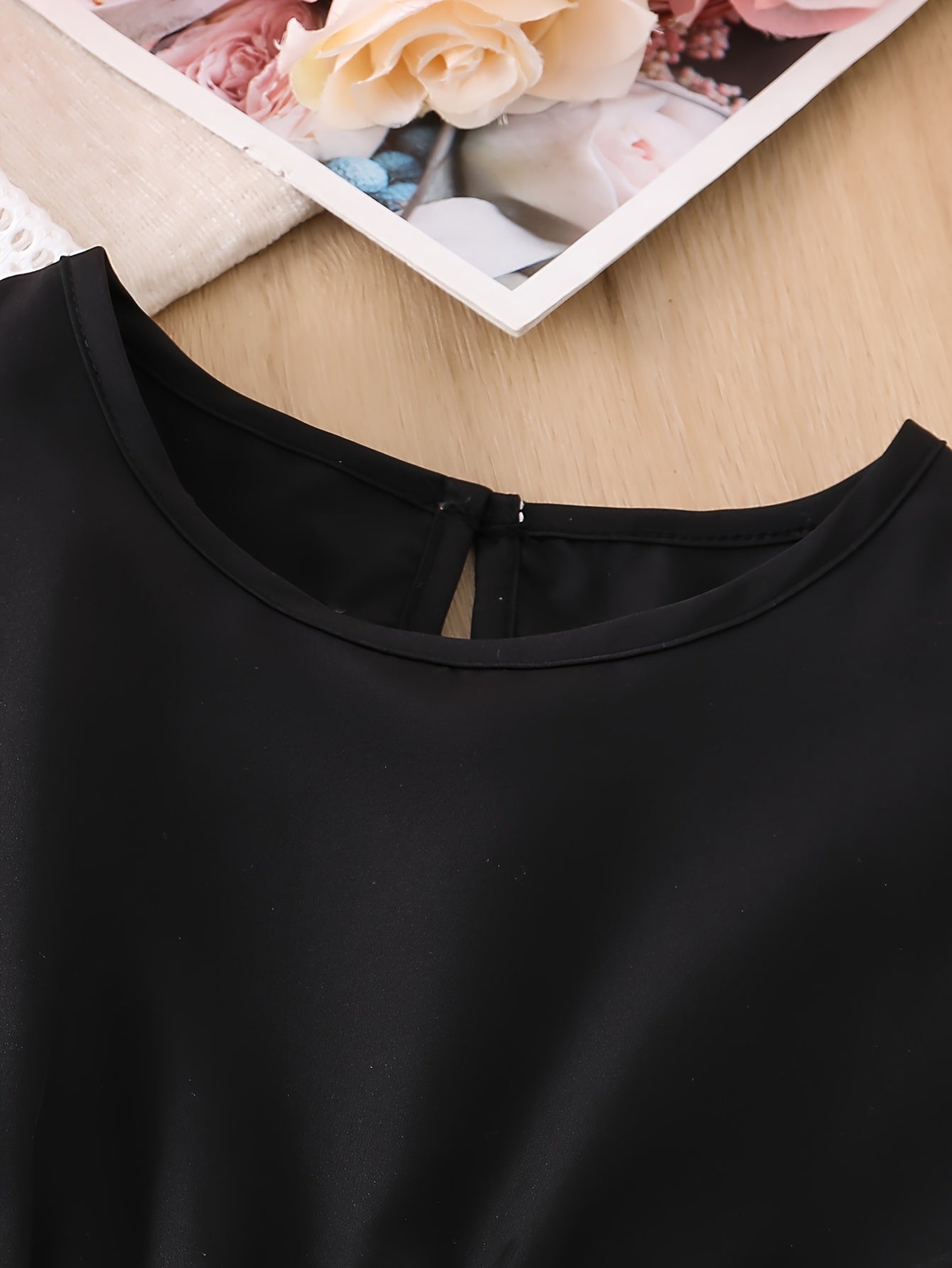 Fashionable Design Round Neck Mesh Breathable Top + Black Simple All-Match Dress Set Two-Piece Suit