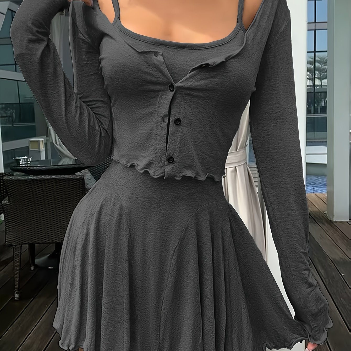 Sweet and Spicy Set: Retro and Simple Cardigan Overlay with Strappy Dress Two-piece Outfit, European and American Style