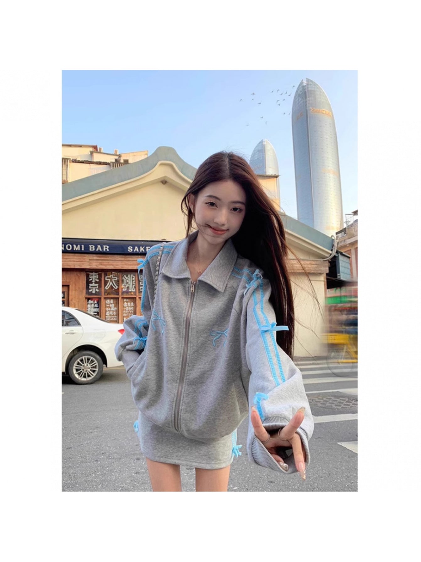 Women's Oversized Hooded Jacket with White Piping Trim - Grey Lapel Collar Long Sleeve Coat, Casual Loose Fit Outerwear for Spring\u002FAutumn\u002FWinter, Hand Washable Layered Blazer-like Sweater (No)