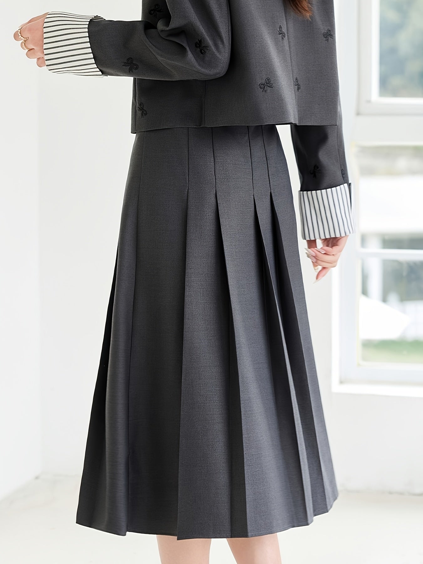Elegant French-Inspired Butterfly Print Women'S Suit - Chic Black & White Striped Short Jacket with Embroidered Detail, Matching Midi Skirt Set for Spring\u002FFall, Button-Up, Non-Stretch Fabric